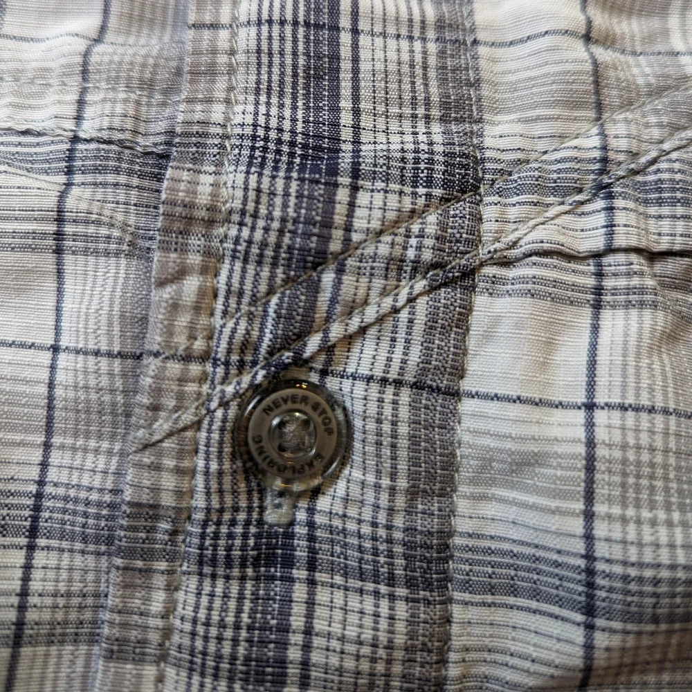 Men's North Face Vent Long Sleeve Button Up Fishing Hiking Wicking Shirt…